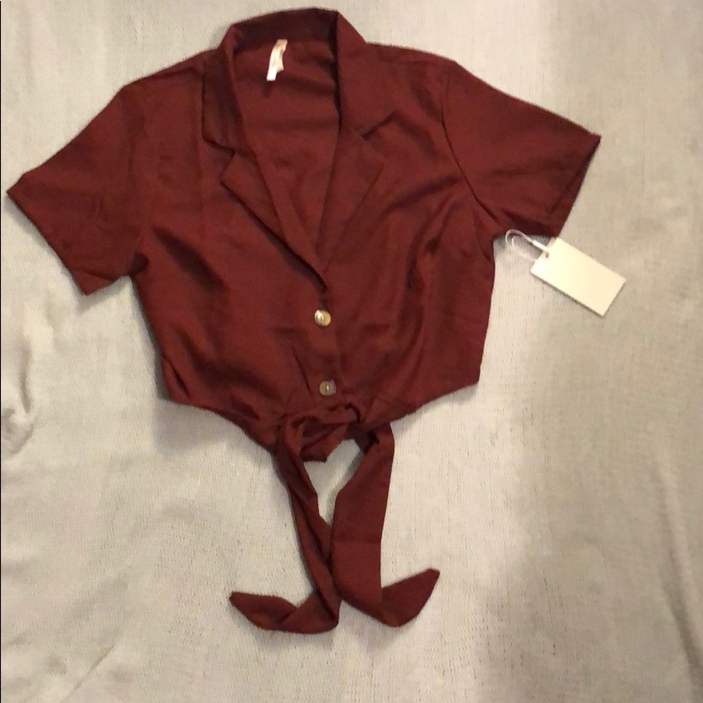 Cropped Button-Up Shirt size M
